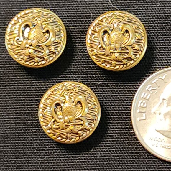 Antique/Vintage Lot of 3 Metal/Brass ? Military Uniform Buttons Eagle/Stars - Picture 4 of 4